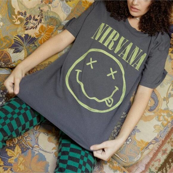 NWT Daydreamer NIRVANA Smiley Tee 1X Plus Vintage Black Grunge Made USA - Picture 8 of 12